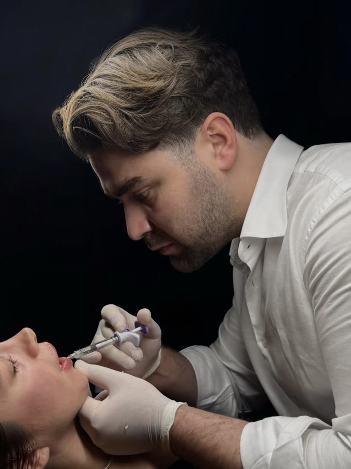 Dr. Burak Demirhan 1